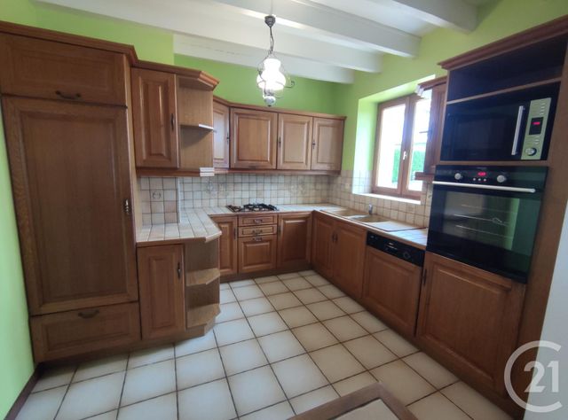 Maison &agrave; louer - 7 pi&egrave;ces - 156 m2 - Plesse - 44 - PAYS-DE-LOIRE