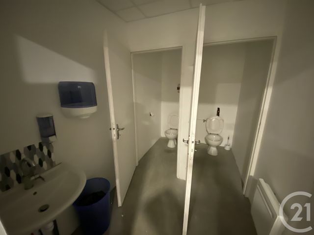 Local commercial à louer - 295.35 m2 - 44 - Loire-Atlantique