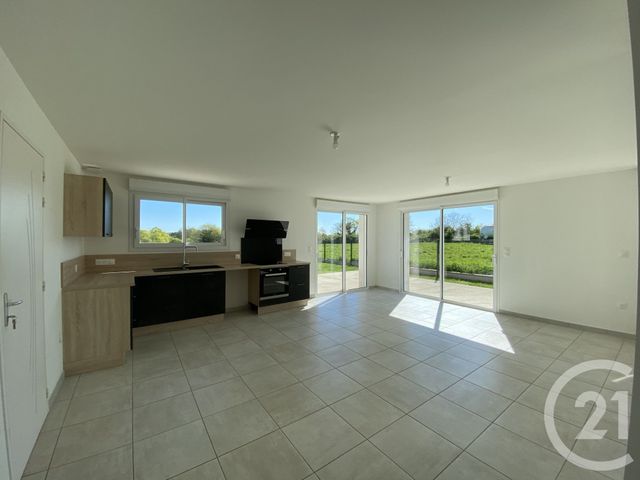 Maison &agrave; louer - 4 pi&egrave;ces - 89,72 m2 - Blain - 44 - PAYS-DE-LOIRE