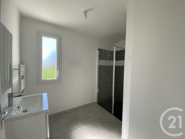 Maison &agrave; louer - 4 pi&egrave;ces - 89,72 m2 - Blain - 44 - PAYS-DE-LOIRE