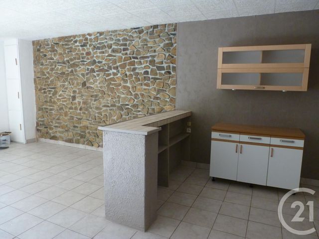 Appartement T3 &agrave; louer - 3 pi&egrave;ces - 72,09 m2 - Plesse - 44 - PAYS-DE-LOIRE