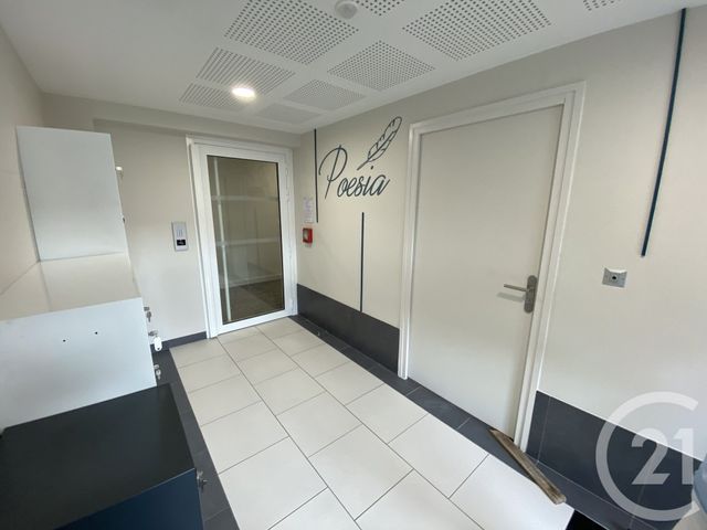 Appartement T3 &agrave; louer - 3 pi&egrave;ces - 60,63 m2 - Blain - 44 - PAYS-DE-LOIRE