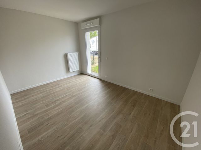 Appartement T3 &agrave; louer - 3 pi&egrave;ces - 60,63 m2 - Blain - 44 - PAYS-DE-LOIRE
