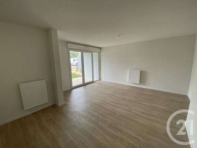 Appartement T3 &agrave; louer - 3 pi&egrave;ces - 60,63 m2 - Blain - 44 - PAYS-DE-LOIRE