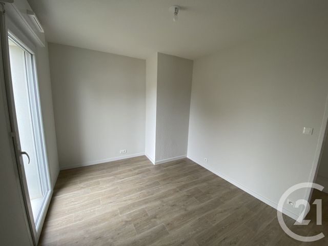 Appartement T3 &agrave; louer - 3 pi&egrave;ces - 60,63 m2 - Blain - 44 - PAYS-DE-LOIRE