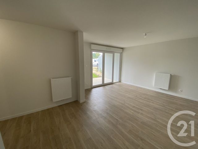 Appartement T3 &agrave; louer - 3 pi&egrave;ces - 60,63 m2 - Blain - 44 - PAYS-DE-LOIRE