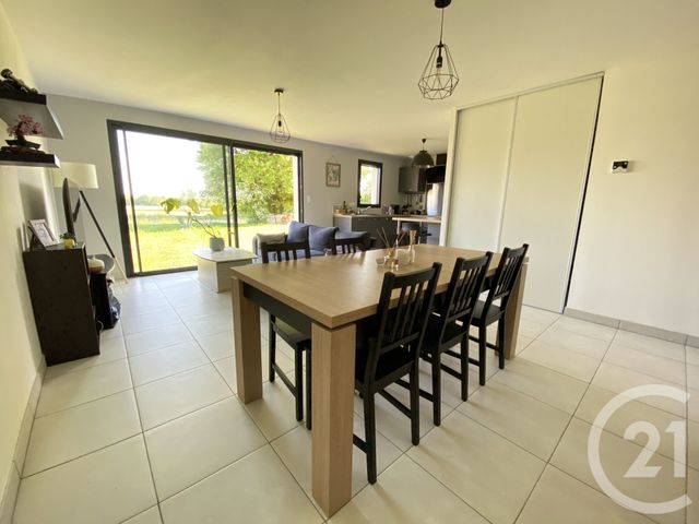 Maison &agrave; louer - 4 pi&egrave;ces - 80,38 m2 - Quilly - 44 - PAYS-DE-LOIRE