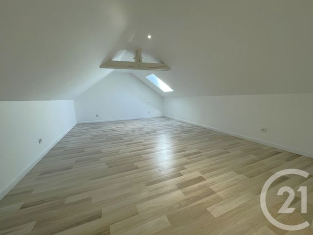 Appartement T4 &agrave; vendre - 5 pi&egrave;ces - 87,88 m2 - Blain - 44 - PAYS-DE-LOIRE