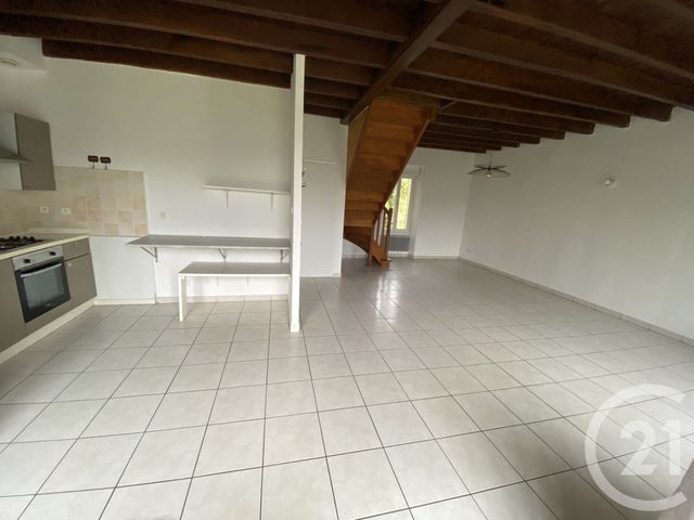 Maison &agrave; louer - 3 pi&egrave;ces - 77,66 m2 - Plesse - 44 - PAYS-DE-LOIRE