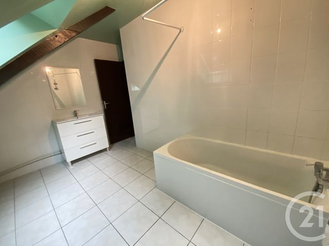 Maison &agrave; louer - 3 pi&egrave;ces - 77,66 m2 - Plesse - 44 - PAYS-DE-LOIRE