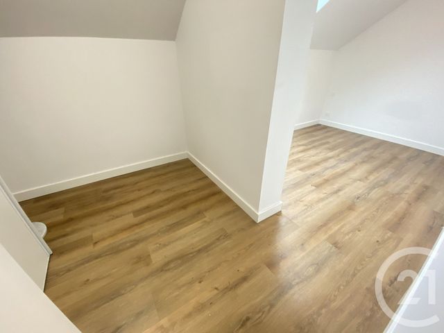 Maison &agrave; louer - 5 pi&egrave;ces - 103,12 m2 - Grandchamps Des Fontaines - 44 - PAYS-DE-LOIRE