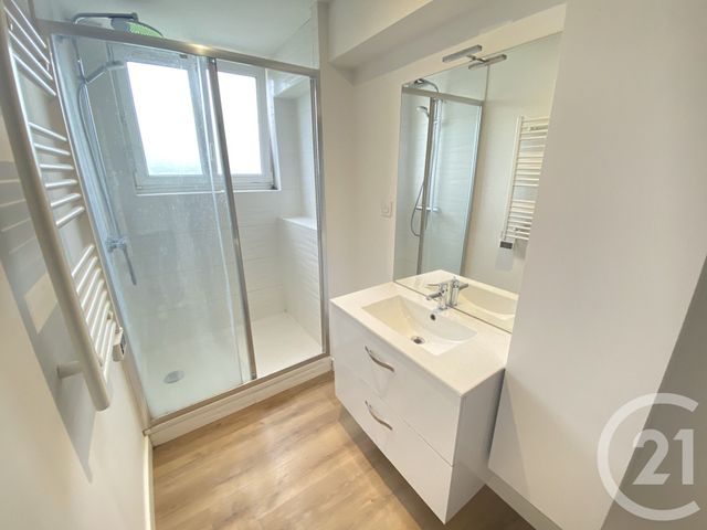 Maison &agrave; louer - 5 pi&egrave;ces - 103,12 m2 - Grandchamps Des Fontaines - 44 - PAYS-DE-LOIRE