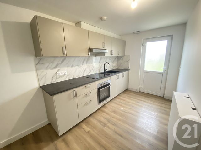 Maison &agrave; louer - 5 pi&egrave;ces - 103,12 m2 - Grandchamps Des Fontaines - 44 - PAYS-DE-LOIRE