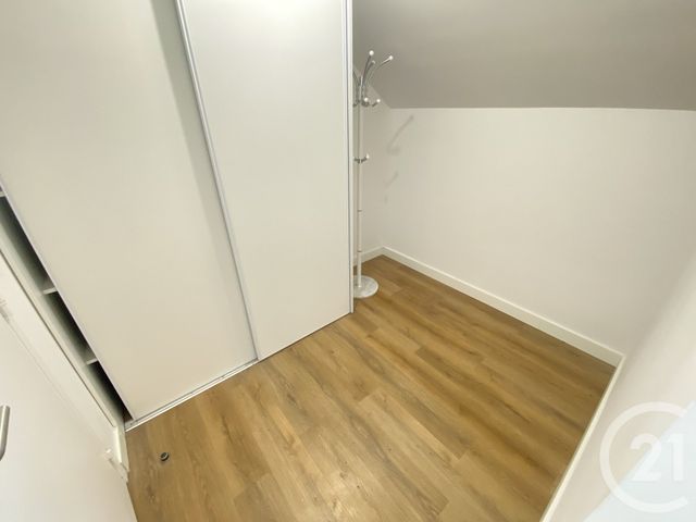 Maison &agrave; louer - 5 pi&egrave;ces - 103,12 m2 - Grandchamps Des Fontaines - 44 - PAYS-DE-LOIRE
