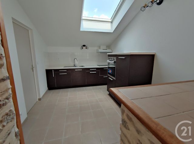 Maison &agrave; louer - 5 pi&egrave;ces - 91,61 m2 - Plesse - 44 - PAYS-DE-LOIRE
