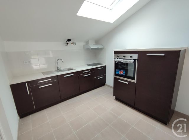 Maison &agrave; louer - 5 pi&egrave;ces - 91,61 m2 - Plesse - 44 - PAYS-DE-LOIRE