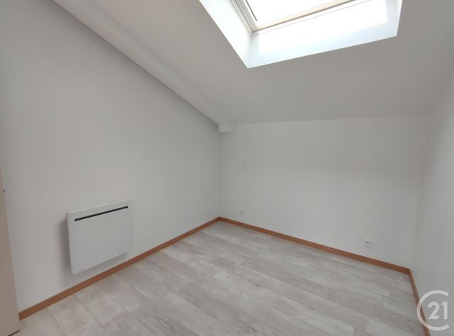 Maison &agrave; louer - 5 pi&egrave;ces - 91,61 m2 - Plesse - 44 - PAYS-DE-LOIRE