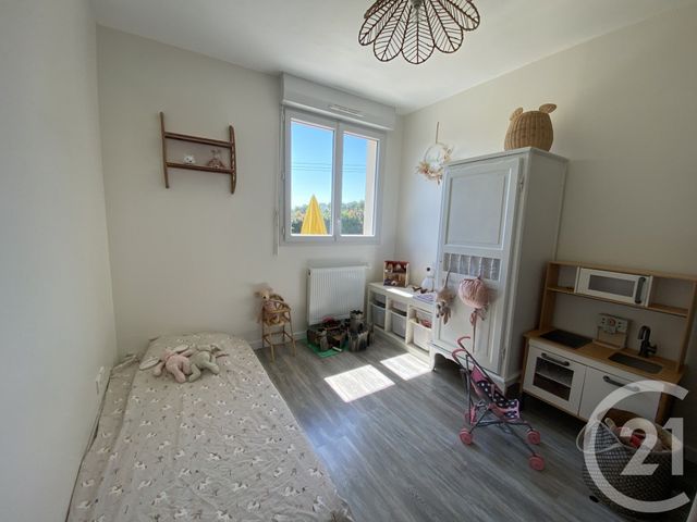 Maison &agrave; louer - 4 pi&egrave;ces - 84,14 m2 - Blain - 44 - PAYS-DE-LOIRE