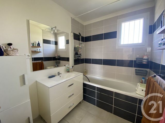 Maison &agrave; louer - 4 pi&egrave;ces - 84,14 m2 - Blain - 44 - PAYS-DE-LOIRE