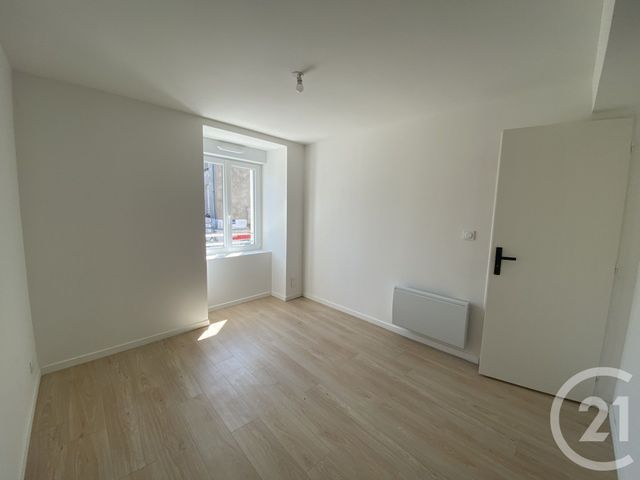 Appartement T2 &agrave; louer - 2 pi&egrave;ces - 33,94 m2 - Blain - 44 - PAYS-DE-LOIRE