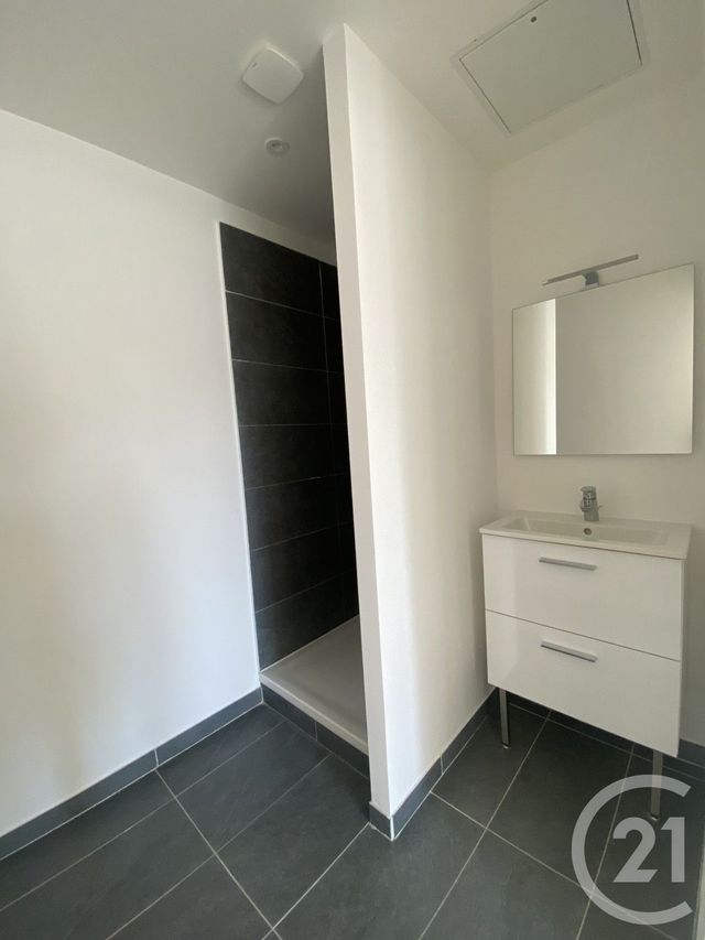 Appartement T2 &agrave; louer - 2 pi&egrave;ces - 33,94 m2 - Blain - 44 - PAYS-DE-LOIRE