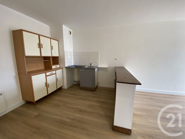 Appartement Studio &agrave; louer - 1 pi&egrave;ce - 37,75 m2 - Blain - 44 - PAYS-DE-LOIRE
