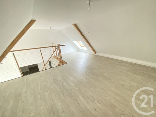 Appartement T5 &agrave; louer - 5 pi&egrave;ces - 85,19 m2 - Heric - 44 - PAYS-DE-LOIRE