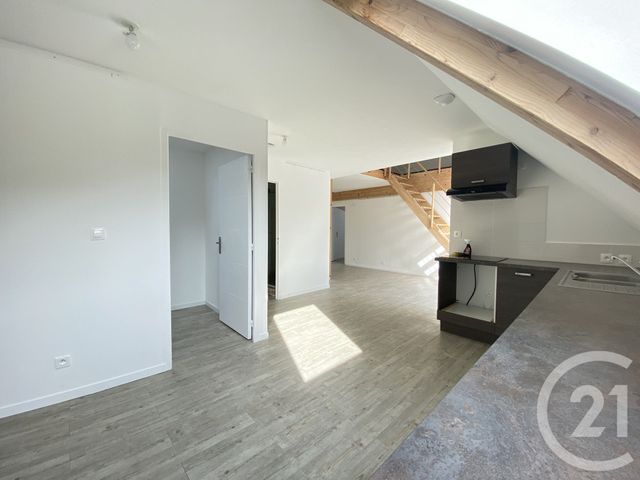Appartement T5 &agrave; louer - 5 pi&egrave;ces - 85,19 m2 - Heric - 44 - PAYS-DE-LOIRE