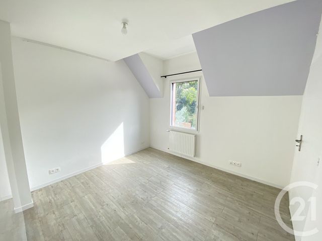 Appartement T5 &agrave; louer - 5 pi&egrave;ces - 85,19 m2 - Heric - 44 - PAYS-DE-LOIRE