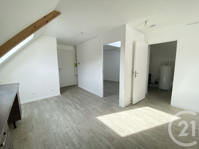 Appartement T5 &agrave; louer - 5 pi&egrave;ces - 85,19 m2 - Heric - 44 - PAYS-DE-LOIRE