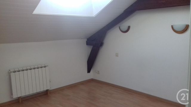 Appartement T3 &agrave; louer - 3 pi&egrave;ces - 66,89 m2 - Plesse - 44 - PAYS-DE-LOIRE