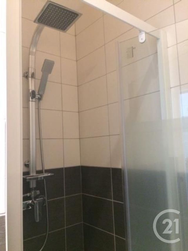 Appartement T2 &agrave; louer - 2 pi&egrave;ces - 34,97 m2 - Plesse - 44 - PAYS-DE-LOIRE