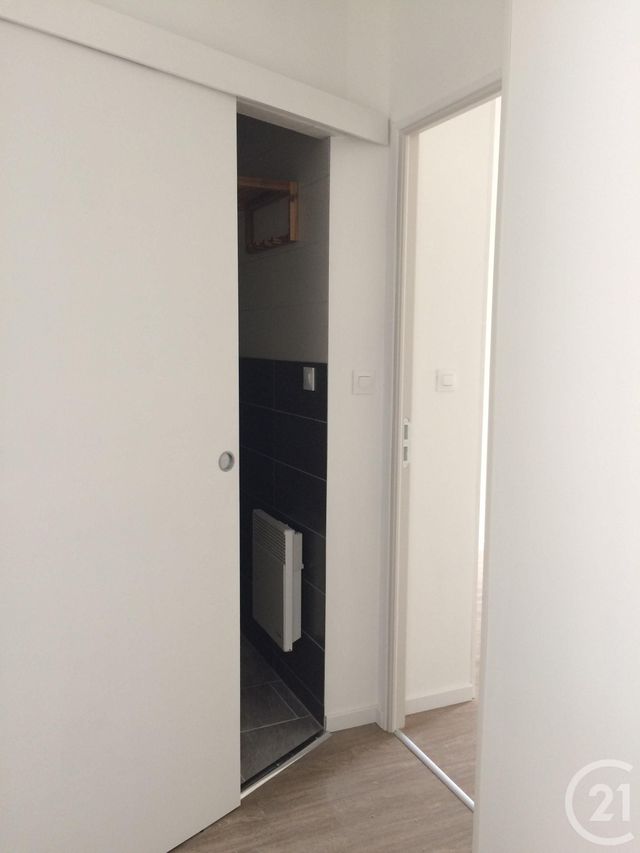 Appartement T2 &agrave; louer - 2 pi&egrave;ces - 34,97 m2 - Plesse - 44 - PAYS-DE-LOIRE