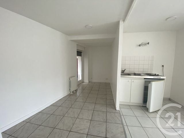Appartement T1 &agrave; louer - 1 pi&egrave;ce - 30,60 m2 - Fay De Bretagne - 44 - PAYS-DE-LOIRE