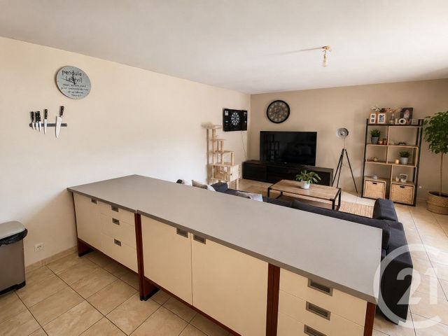 Appartement T2 &agrave; louer - 2 pi&egrave;ces - 65,65 m2 - Blain - 44 - PAYS-DE-LOIRE