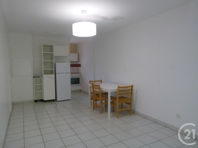 Appartement F2 &agrave; louer - 2 pi&egrave;ces - 46,63 m2 - Blain - 44 - PAYS-DE-LOIRE