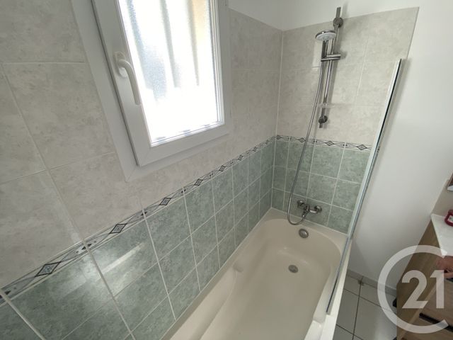 Maison &agrave; louer - 3 pi&egrave;ces - 70,34 m2 - Plesse - 44 - PAYS-DE-LOIRE