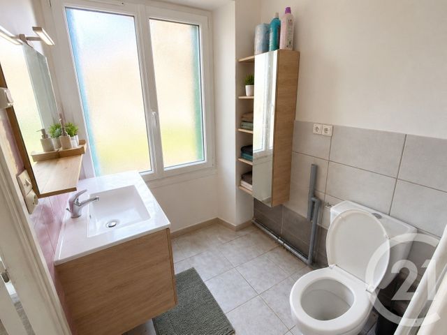 Maison &agrave; louer - 4 pi&egrave;ces - 113,67 m2 - Bouvron - 44 - PAYS-DE-LOIRE