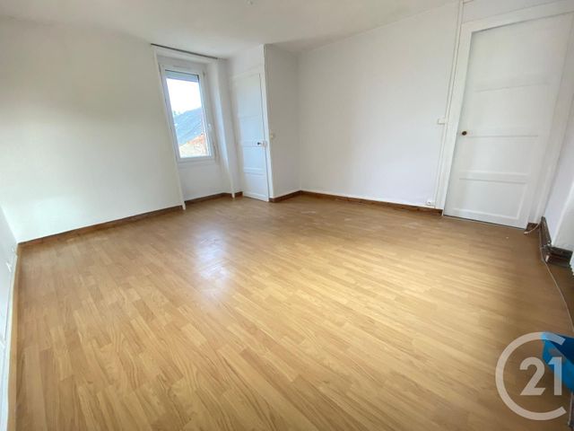 Maison &agrave; louer - 4 pi&egrave;ces - 113,67 m2 - Bouvron - 44 - PAYS-DE-LOIRE