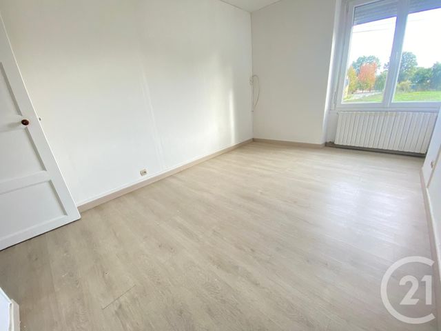 Maison &agrave; louer - 4 pi&egrave;ces - 113,67 m2 - Bouvron - 44 - PAYS-DE-LOIRE