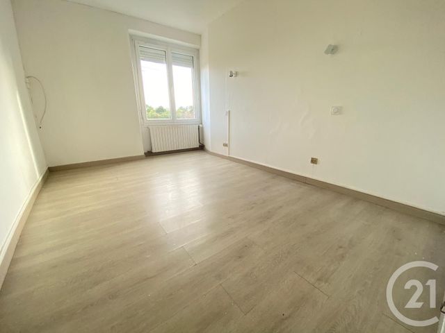 Maison &agrave; louer - 4 pi&egrave;ces - 113,67 m2 - Bouvron - 44 - PAYS-DE-LOIRE