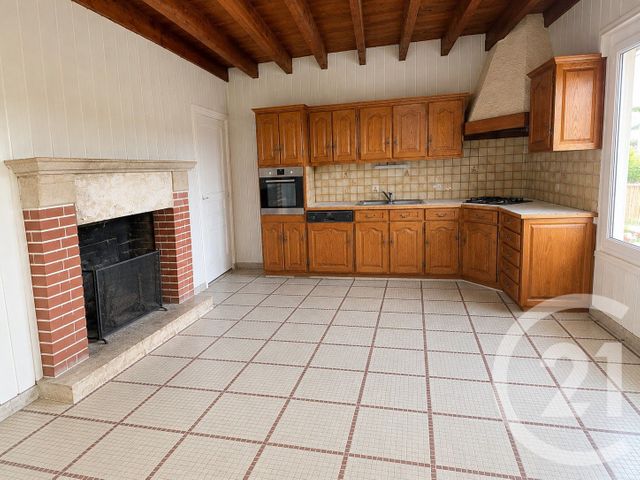 Maison &agrave; louer - 4 pi&egrave;ces - 113,67 m2 - Bouvron - 44 - PAYS-DE-LOIRE