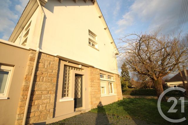 Appartement T5 &agrave; louer - 6 pi&egrave;ces - 120,45 m2 - Plesse - 44 - PAYS-DE-LOIRE