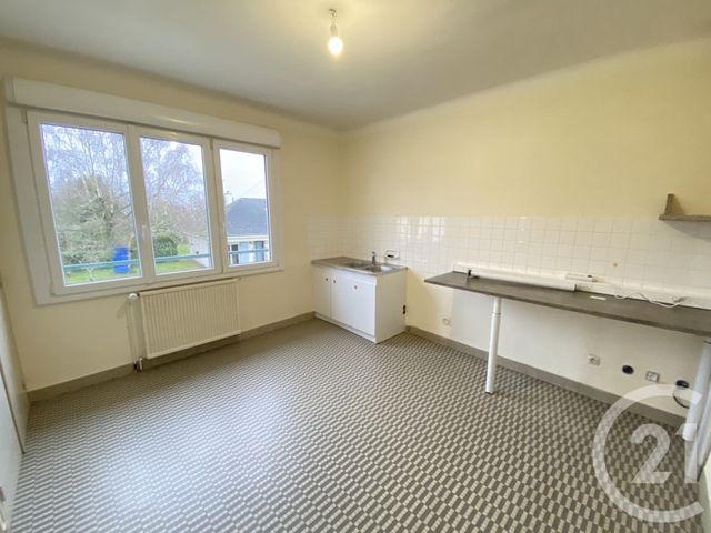 Appartement T5 &agrave; louer - 6 pi&egrave;ces - 120,45 m2 - Plesse - 44 - PAYS-DE-LOIRE