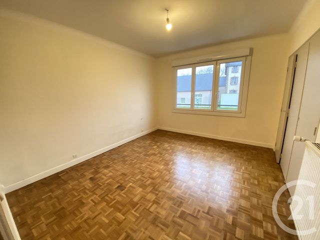 Appartement T5 &agrave; louer - 6 pi&egrave;ces - 120,45 m2 - Plesse - 44 - PAYS-DE-LOIRE
