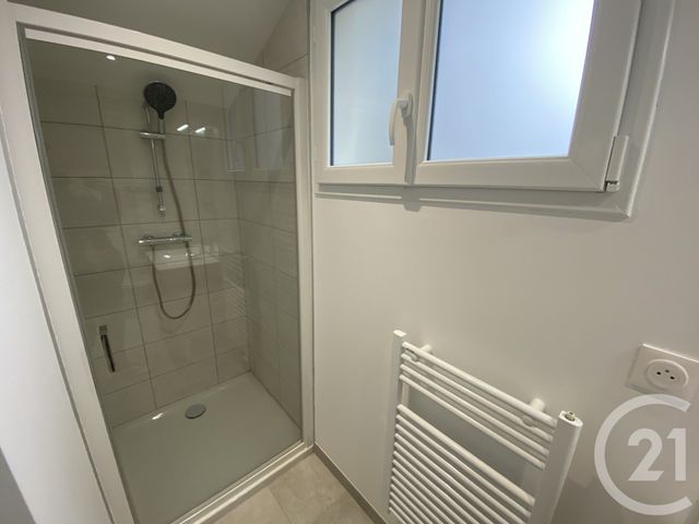 Appartement T3 &agrave; louer - 3 pi&egrave;ces - 81 m2 - Blain - 44 - PAYS-DE-LOIRE