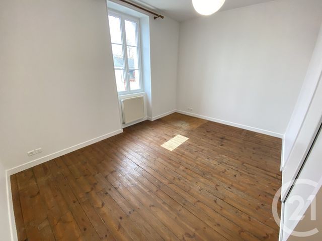 Appartement T3 &agrave; louer - 3 pi&egrave;ces - 81 m2 - Blain - 44 - PAYS-DE-LOIRE