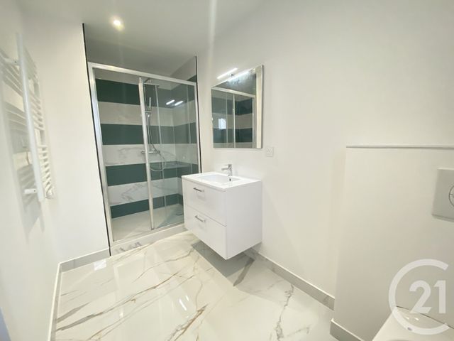Maison &agrave; louer - 3 pi&egrave;ces - 72,66 m2 - Le Gavre - 44 - PAYS-DE-LOIRE
