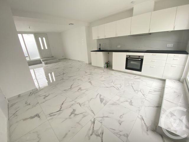 Maison &agrave; louer - 3 pi&egrave;ces - 72,66 m2 - Le Gavre - 44 - PAYS-DE-LOIRE