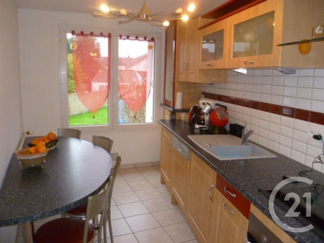 Maison &agrave; louer - 4 pi&egrave;ces - 75,61 m2 - Blain - 44 - PAYS-DE-LOIRE